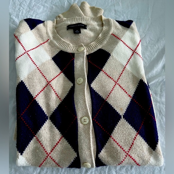 Tommy Hilfiger  Argyle diamond print in front round neck sweater M KNIT - Picture 2 of 3